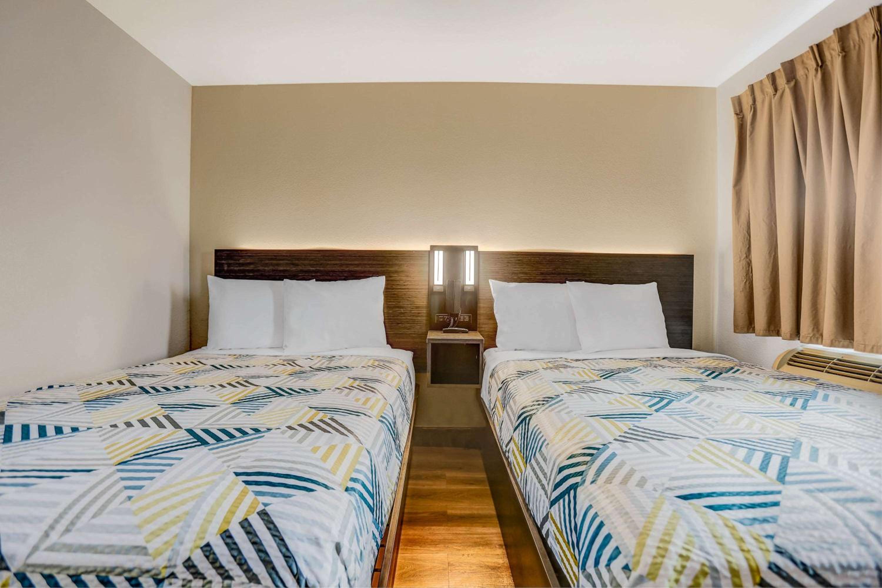 ROOM, DOUBLE BED, ACCESSIBLE