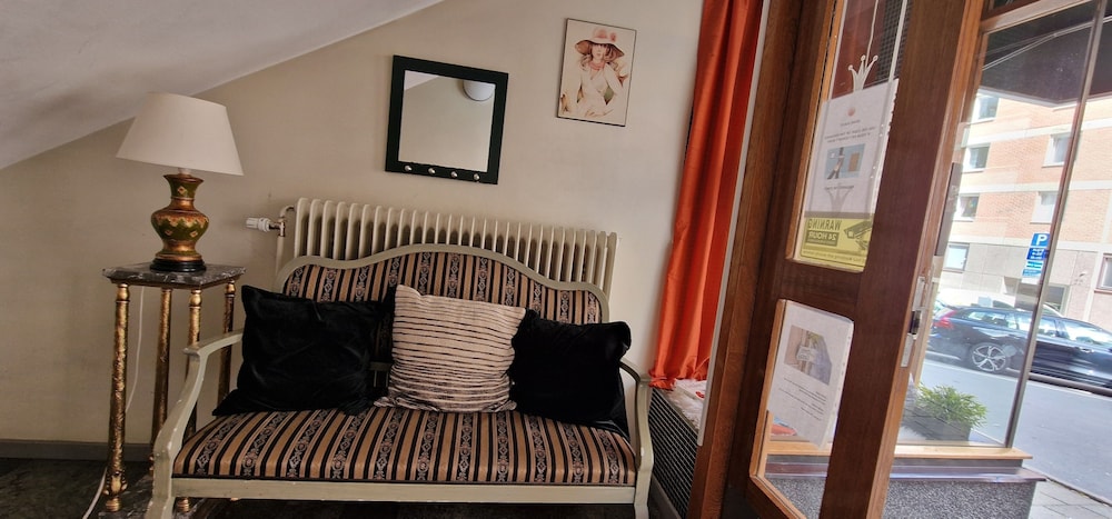 Hotell Drott 6/42