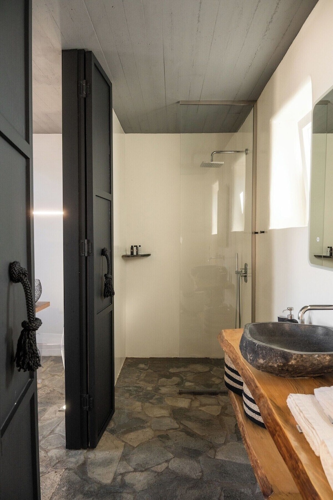 Mykonos Dot - Art Homes 46/46