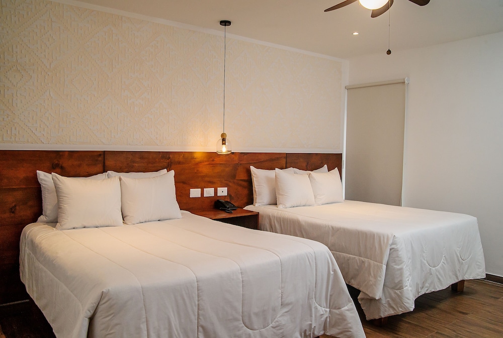 DELUXE, DOUBLE BED, PRIVATE BATHROOM, COURTYARD AREA