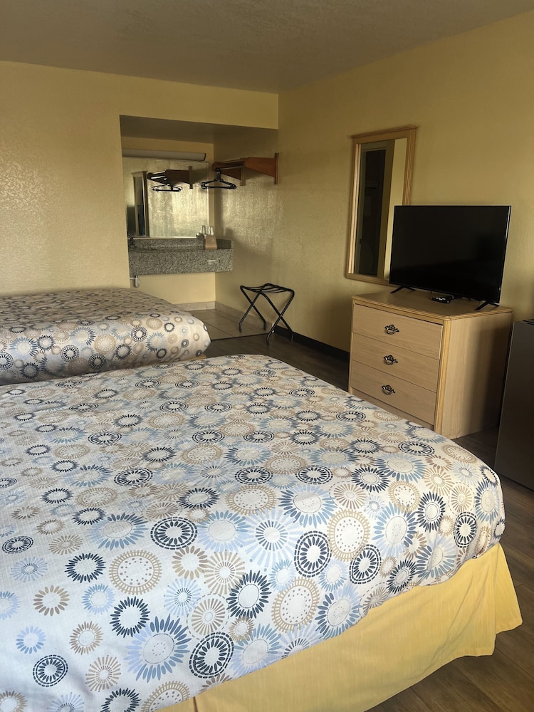 Hole Inn the Wall Hotel - Sunset Plaza - Fort Walton Beach 26/50