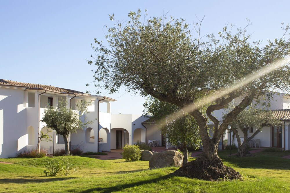 Marina Torre Navarrese Resort 34/43