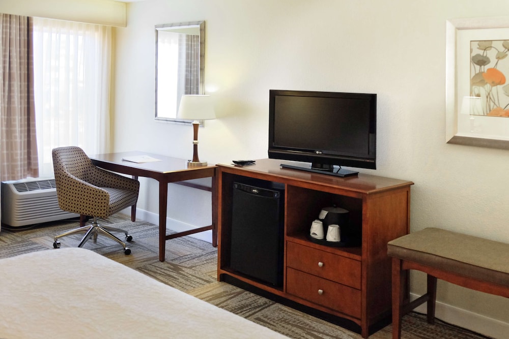Hampton Inn Lima 65/73