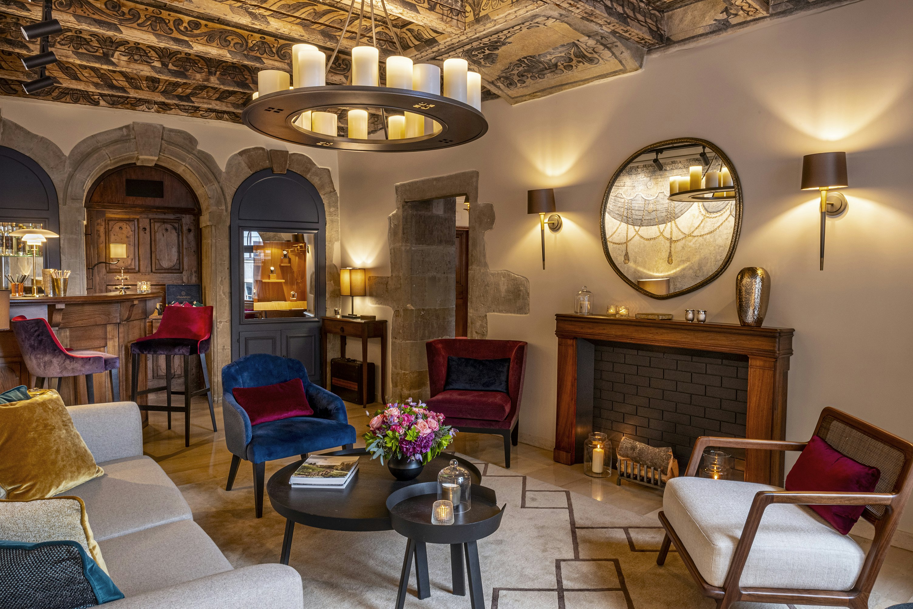 Hotel Les Armures 42/64
