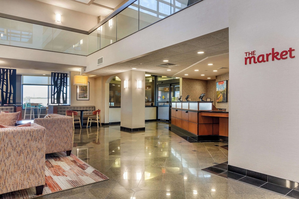 Drury Inn and Suites Southwest St. Louis 5/50