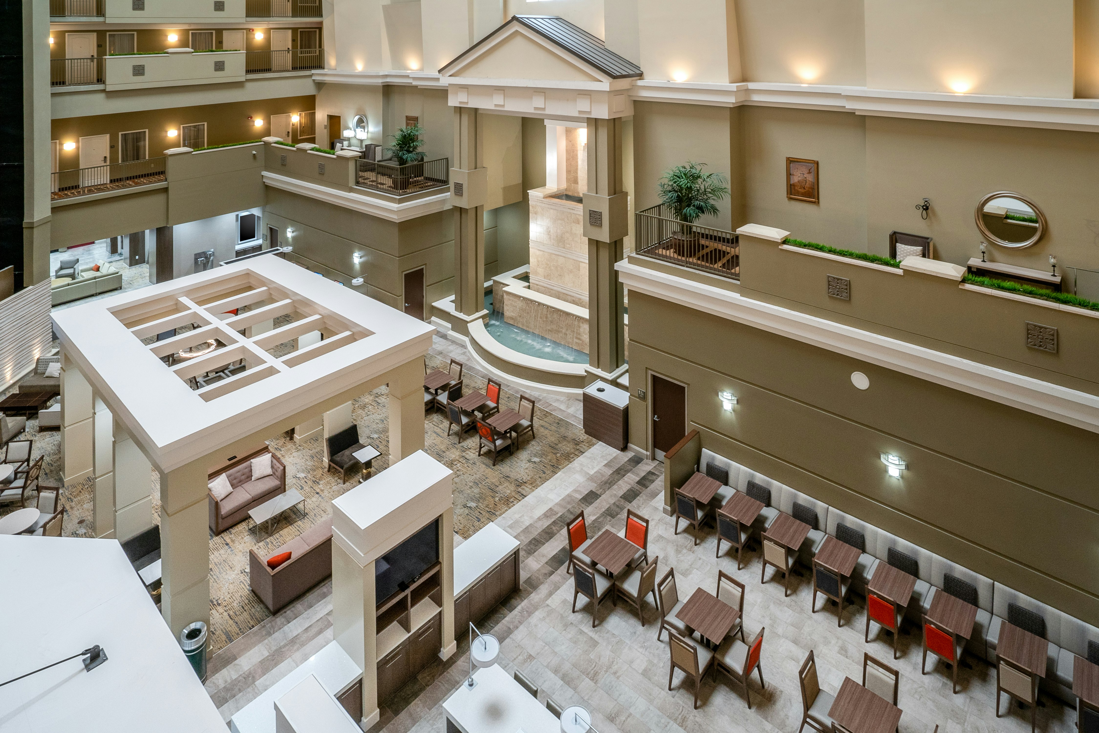 Embassy Suites by Hilton Nashville at Vanderbilt 12/58