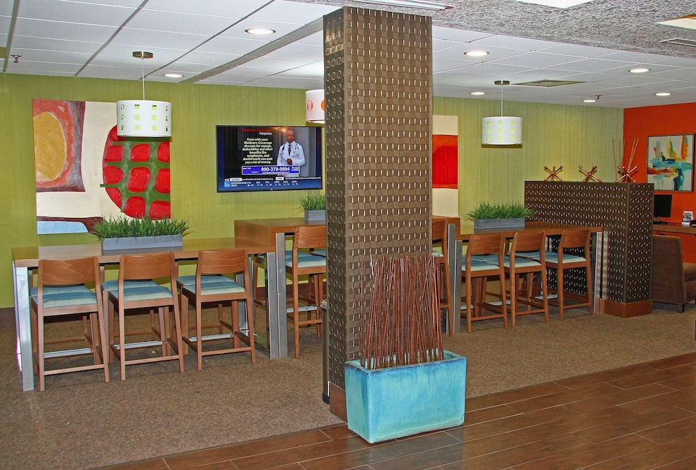 Best Western Plus Universal Inn 37/46