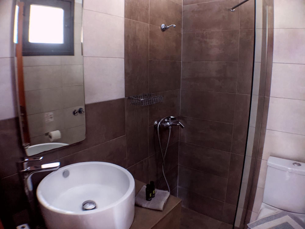 Villa Karina Near Achladies Beach 46/50