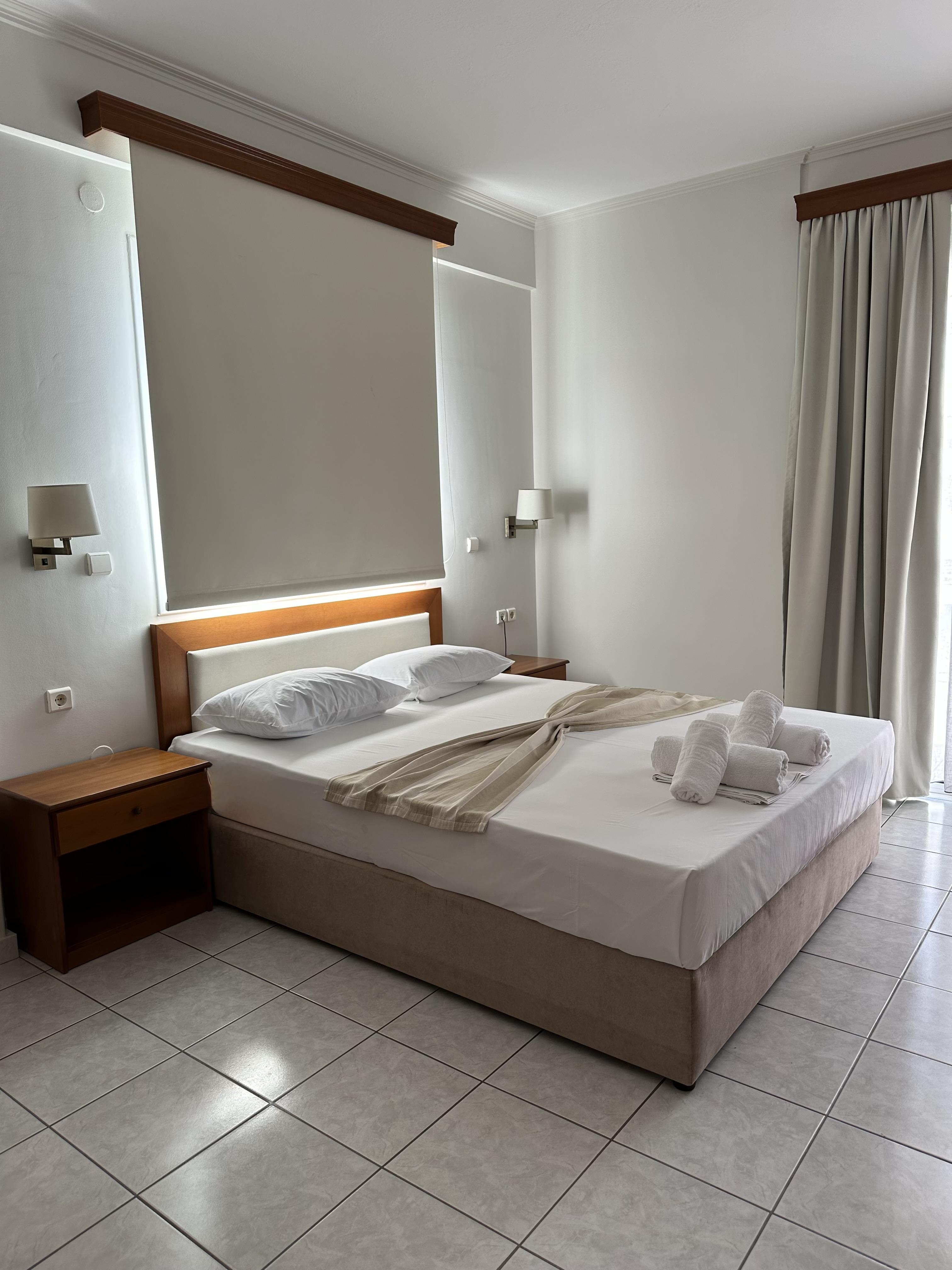 Standard, Double Bed, Balcony or Terrace