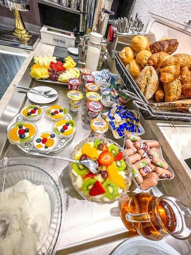 Parkhotel Friedrichstrasse 21/42