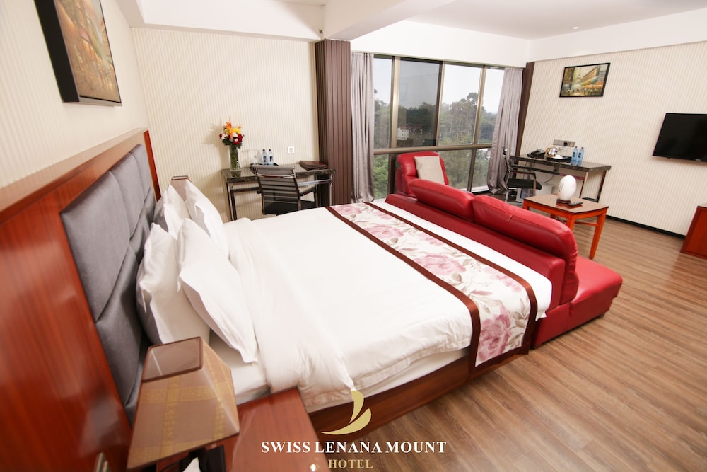 Swiss International Lenana Mount 45/84