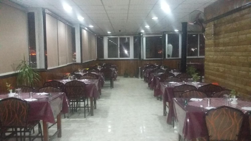 Orchida St. George Hotel 17/21