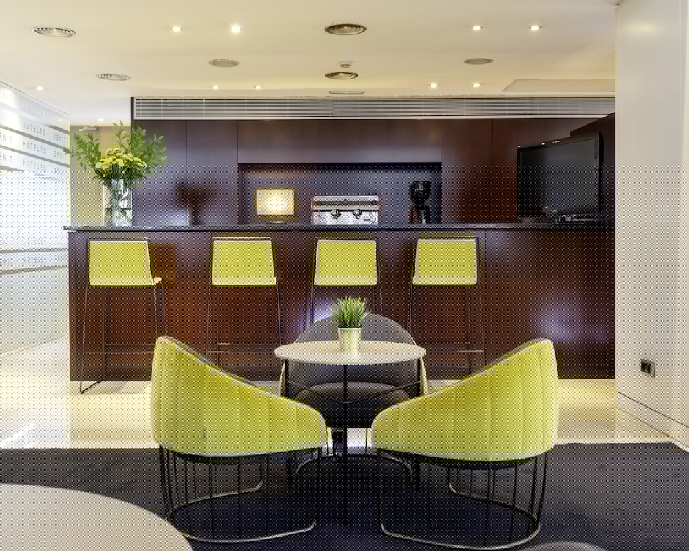 Hotel Zenit Coruna 55/66
