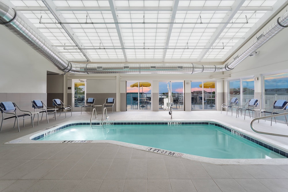 Fairfield Inn Suites Ocean City 7/51