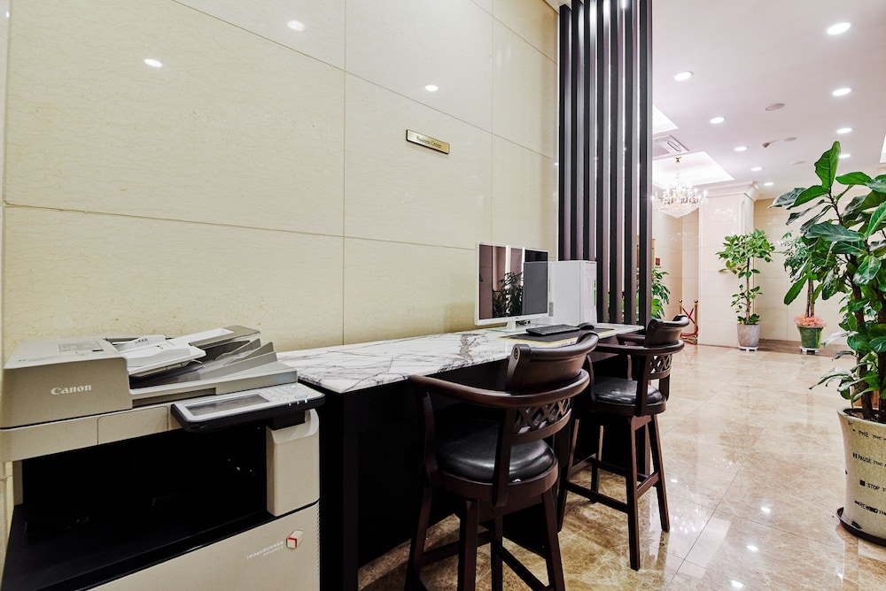 Hotel The Class 33/45