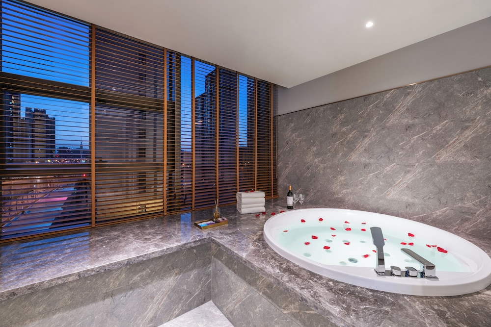 Mercure Yan'an Downtown 52/52