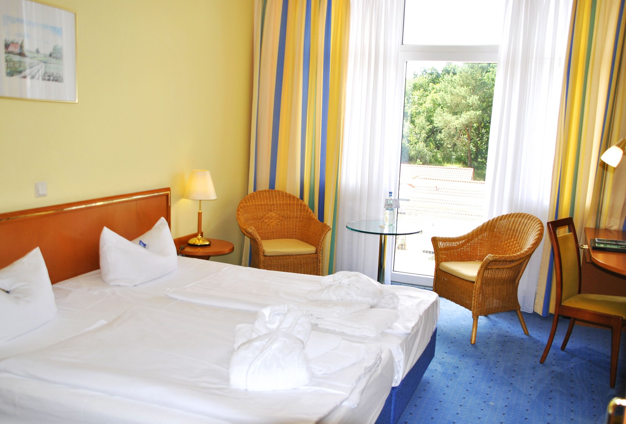 Comfort, Queen Bed, Sea View, French Balcony