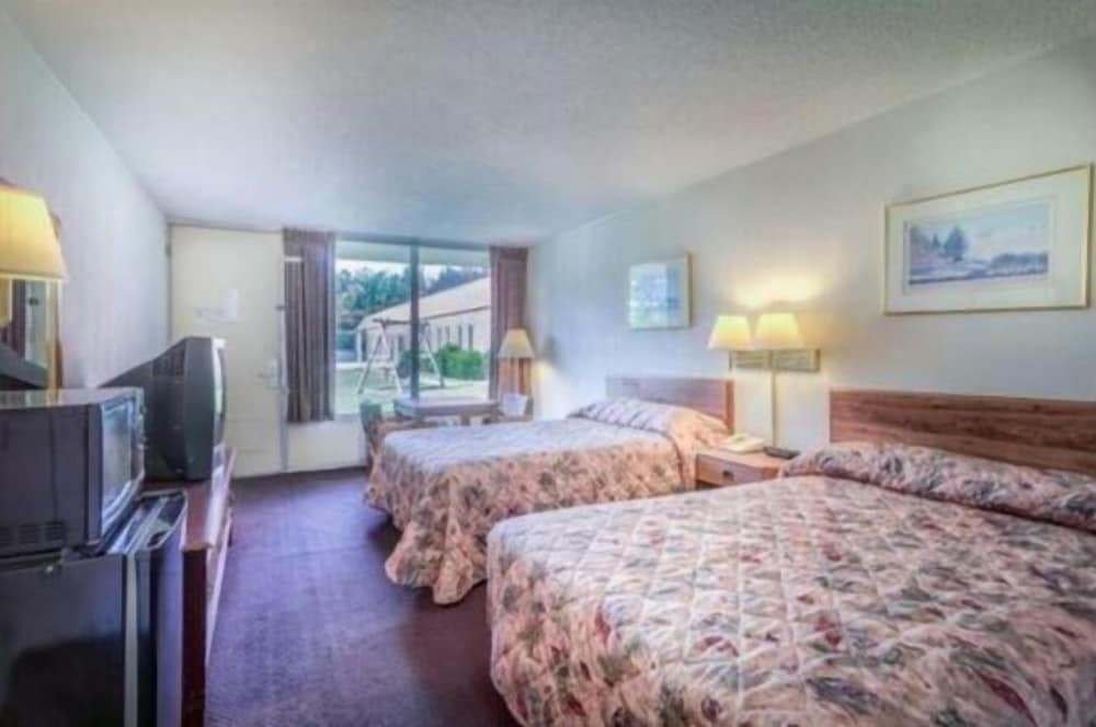 Guest Inn 10/34