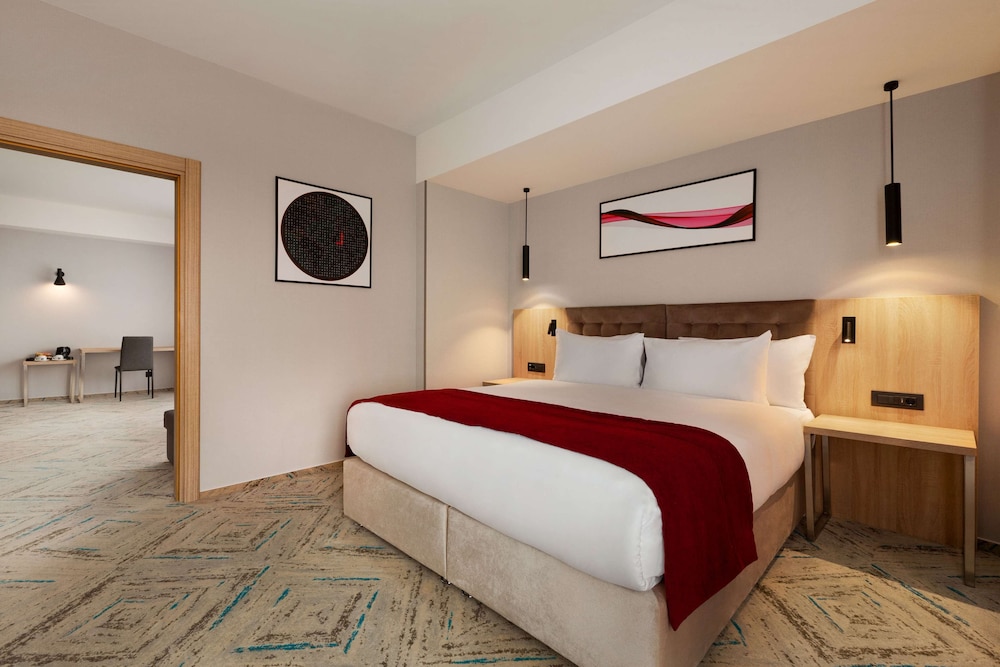 Executive, Suite, King Bed