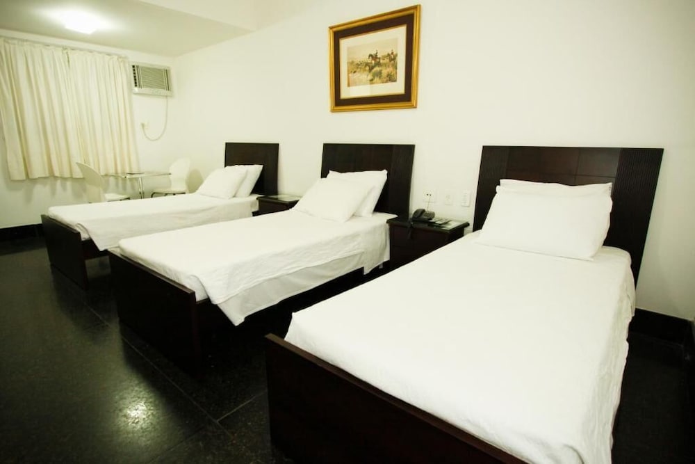 غرفة تنفيذية ثلاثية بسرير مزدوج وسرير فردي، Savassi Hotel 2/6