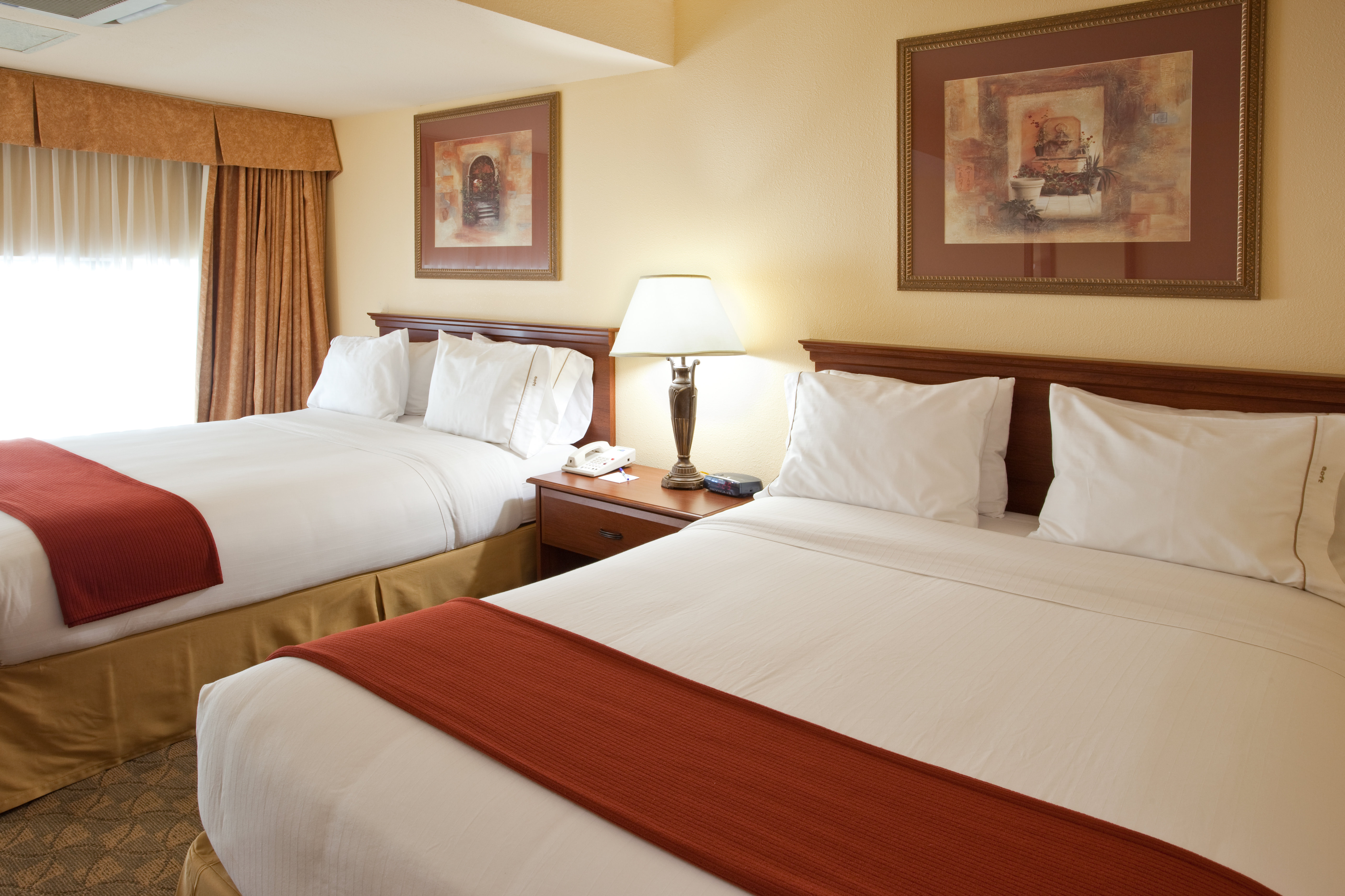Holiday Inn Express & Suites Austin SW - Sunset Valley, an IHG Hotel 10/50