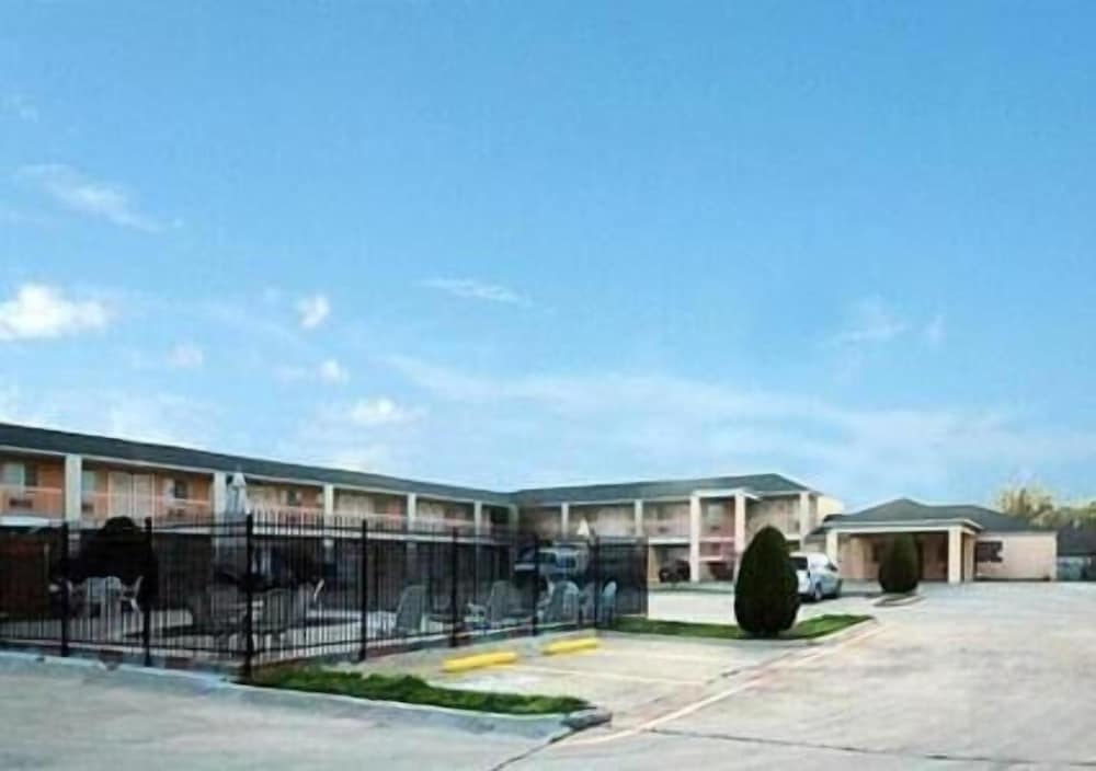 Rodeway Inn 20/22