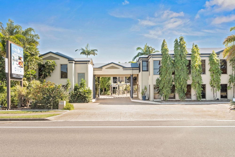 Coral Cay Resort Mackay 57/63
