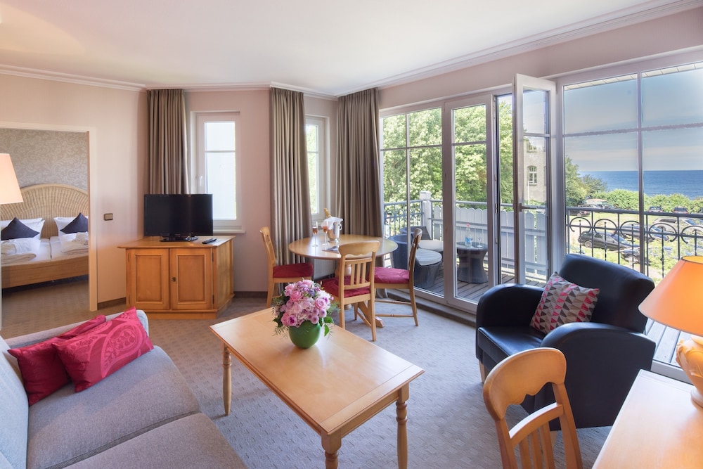 Hotel Residenz Waldkrone Kuehlungsborn 24/35