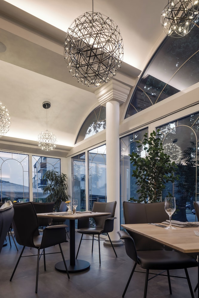 Donauhof Hotel 44/58