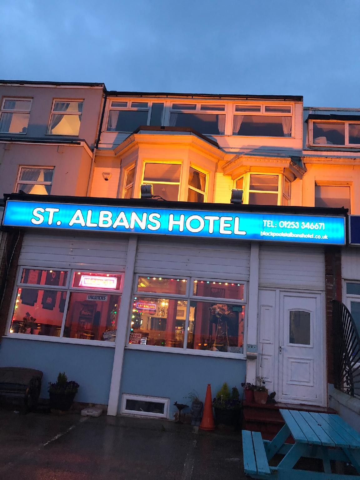 St Albans Hotel - Guest House 1/25
