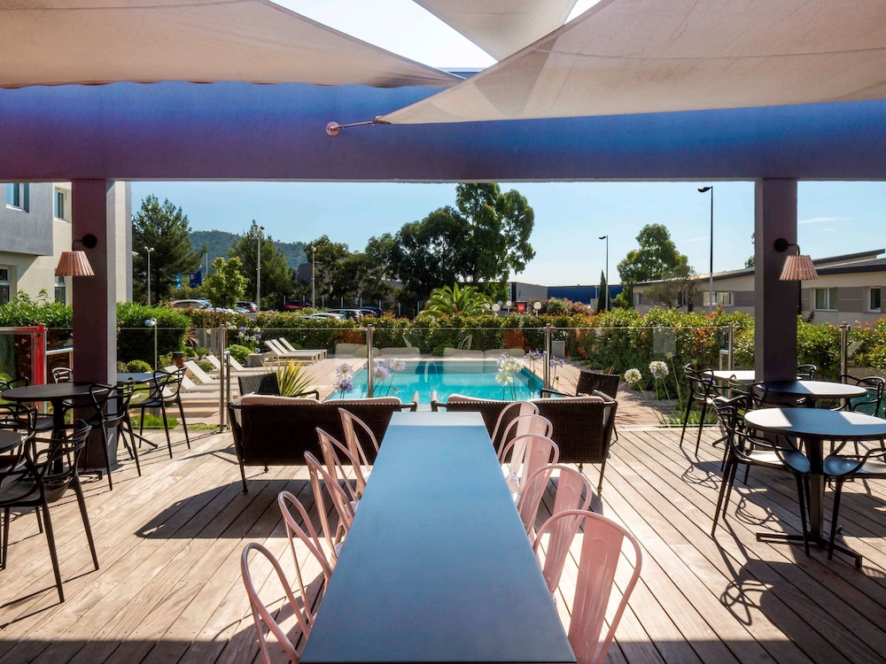Ibis Toulon La Valette 54/71