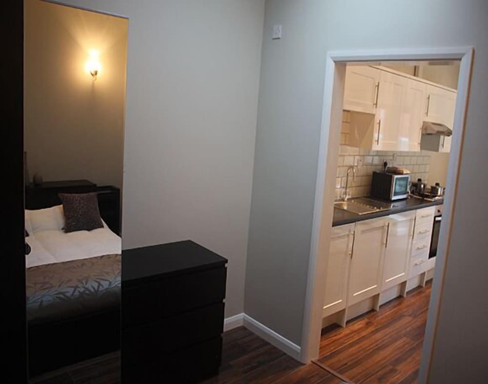 Lyall Apartment Hotel 19/25