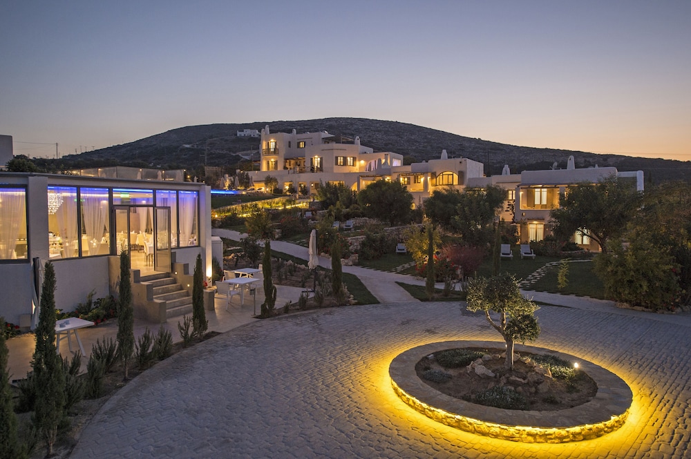 Naoussa Hills Boutique Resort- Adults Only (13+) 3/76
