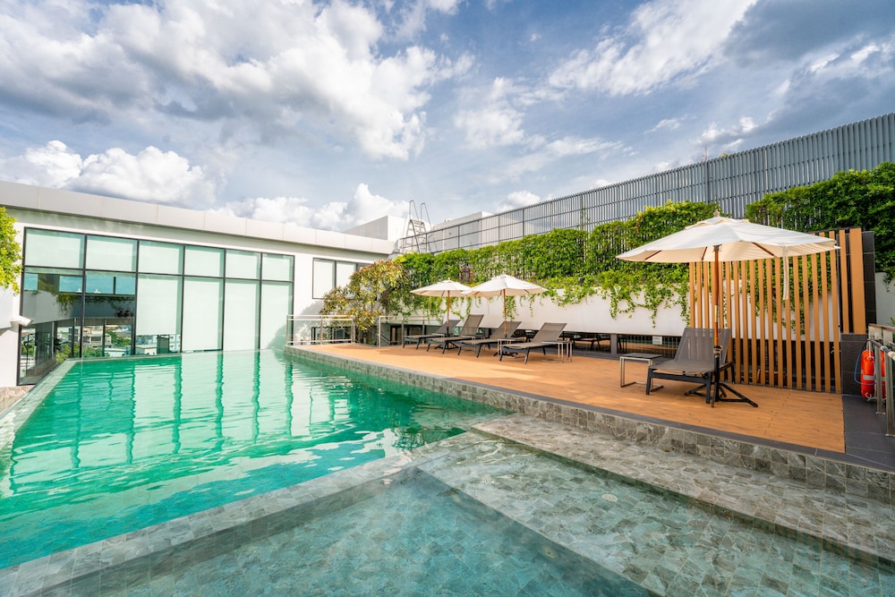 Amanta Hotel and Residence Sathorn Bangkok 20/50