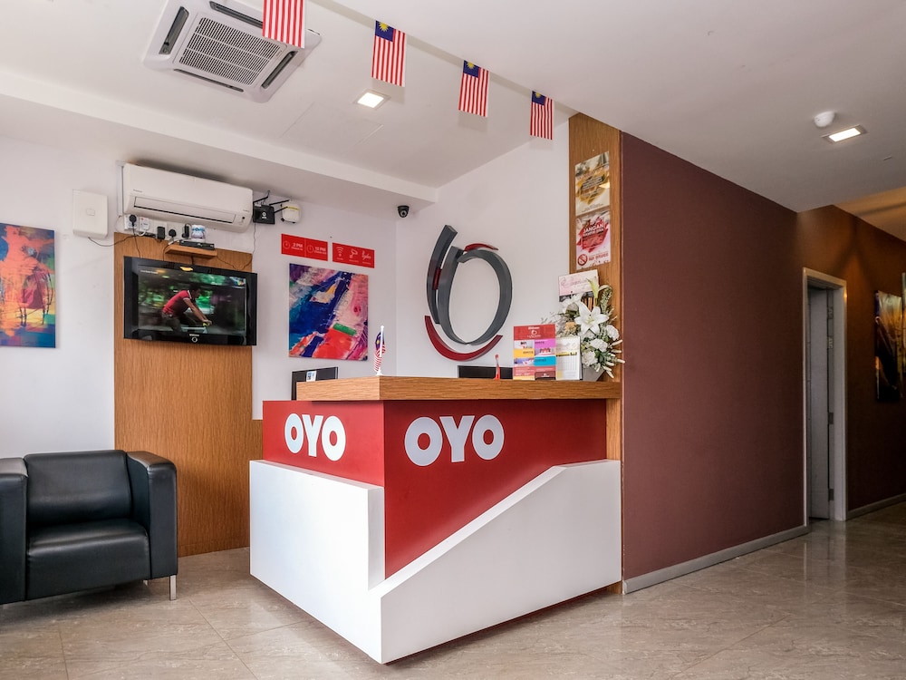 Oyo 768 Fajar Baru Boutique Hotel 10/39