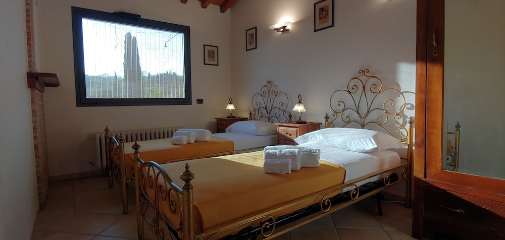2 Bedrooms, Villa, Pool Side, Kitchen