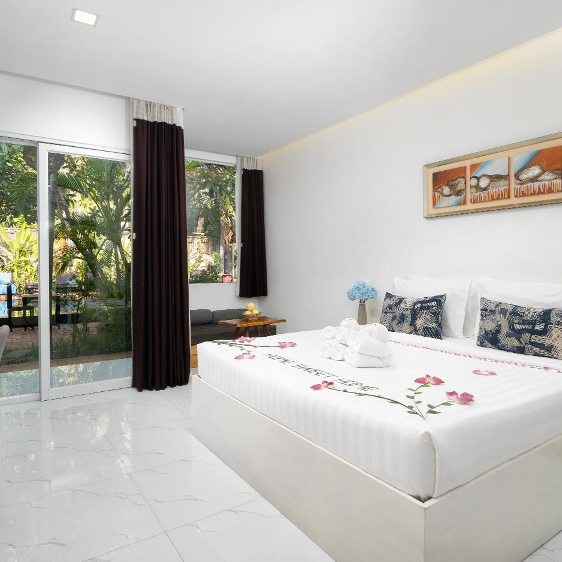 Studio, Double Bed, Terrace, Pool Access