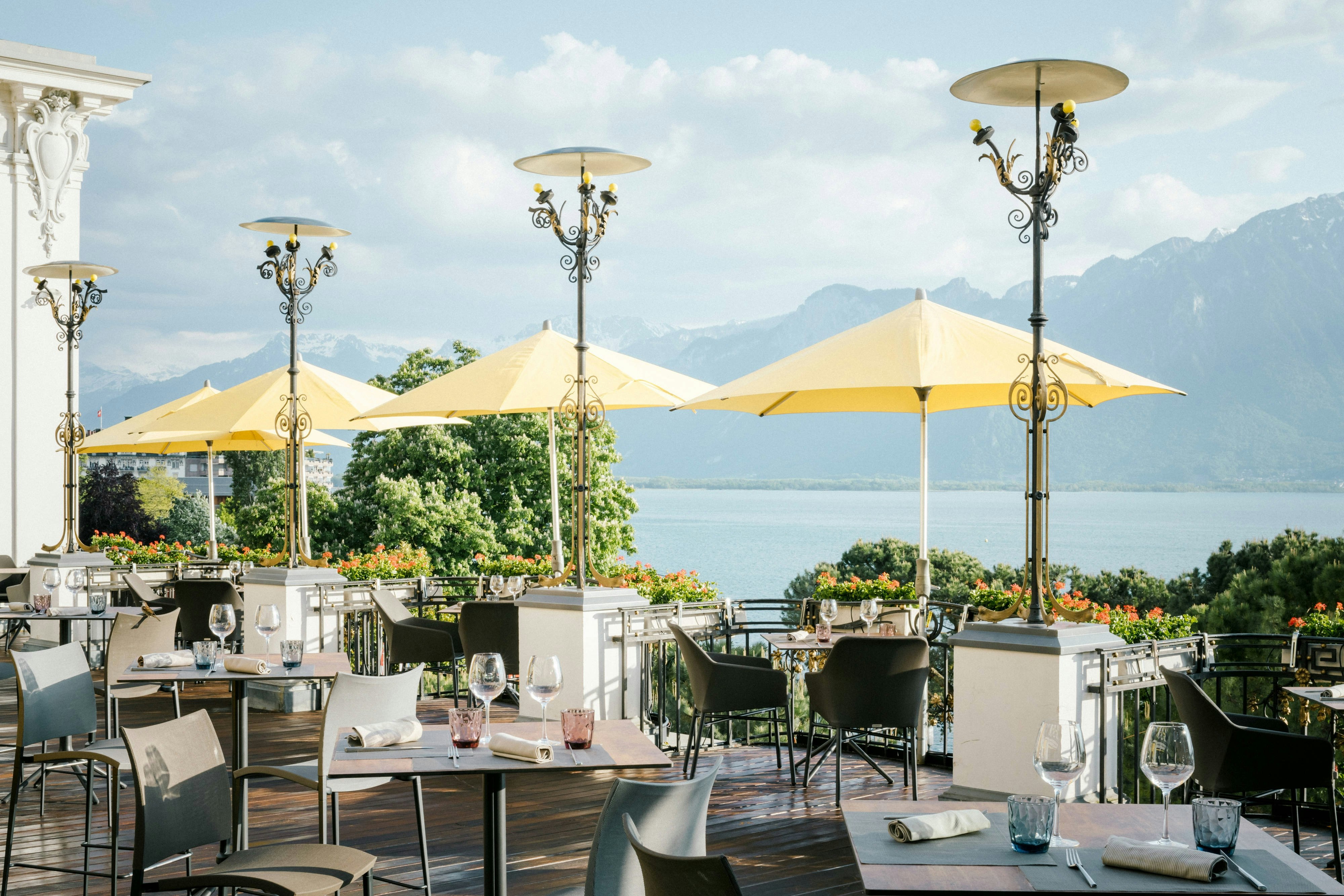 Grand Hotel Suisse Majestic 46/53