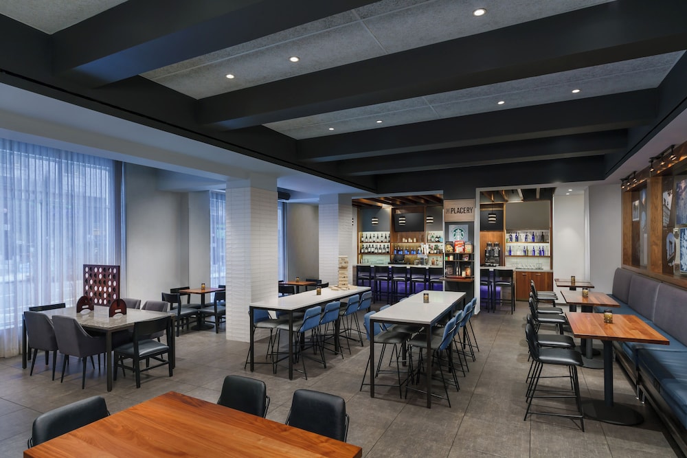 Hyatt Place New York City Times Square 40/50