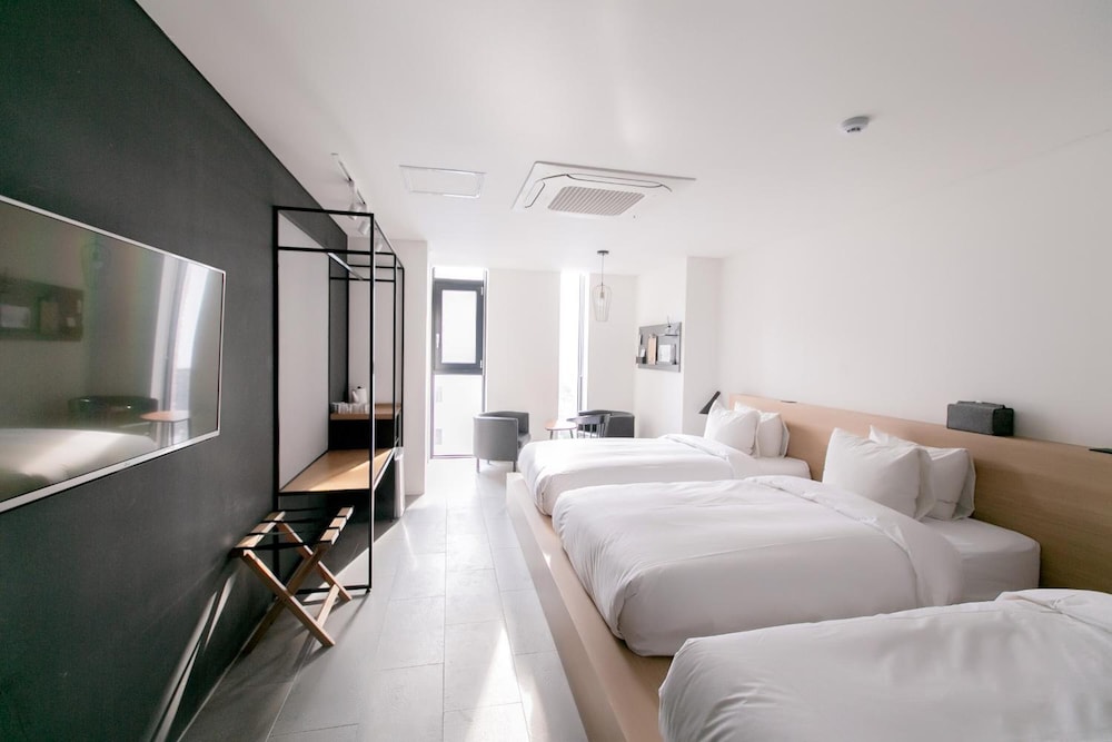 Gangneung Boutique Hotel Bombom 11/34