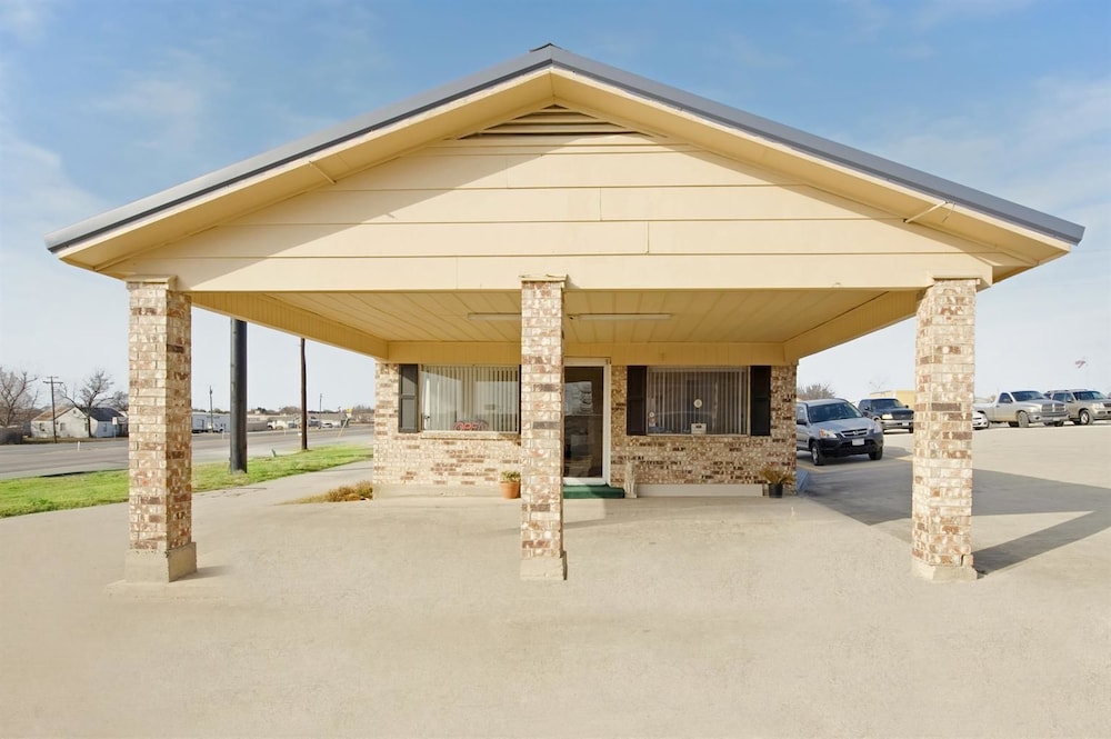 Americas Best Value Inn Gainesville, TX 3/27
