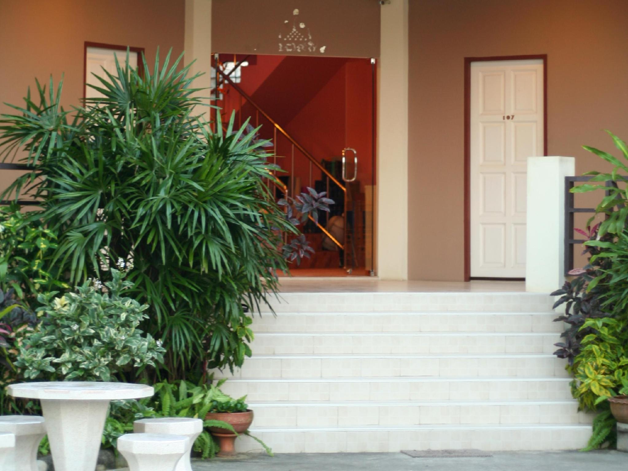 Baan Chomphu 9/21