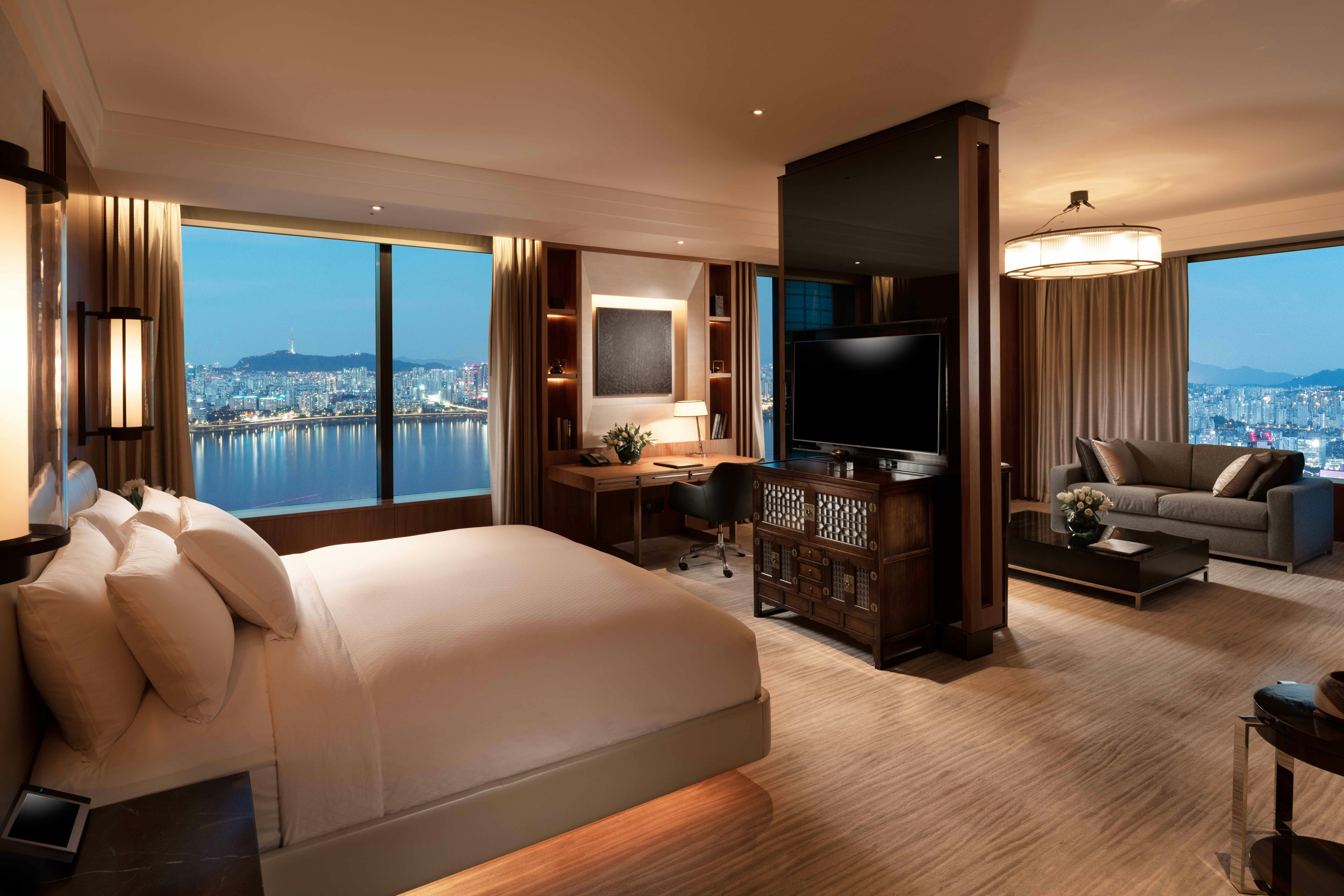 Conrad Seoul 12/78