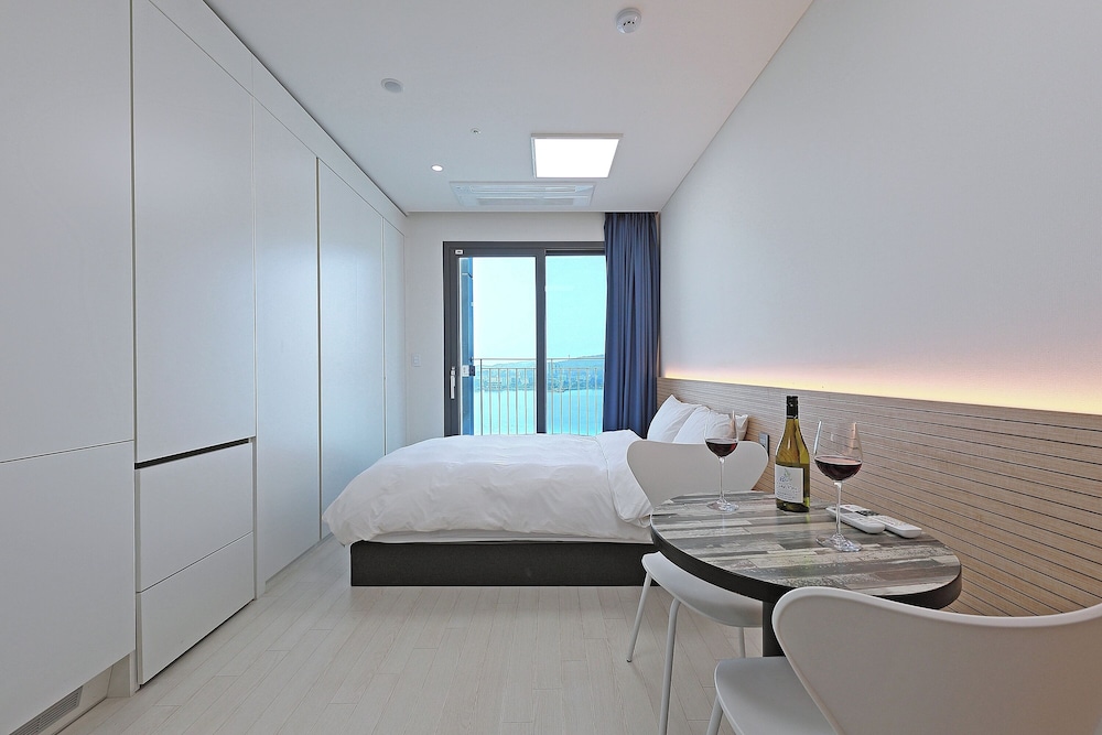 Sota Suite Sokcho Worldsky 25/45