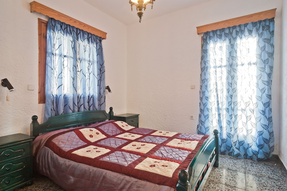 Family, Apartment, Double and Twin Beds, Hills View, Sea View