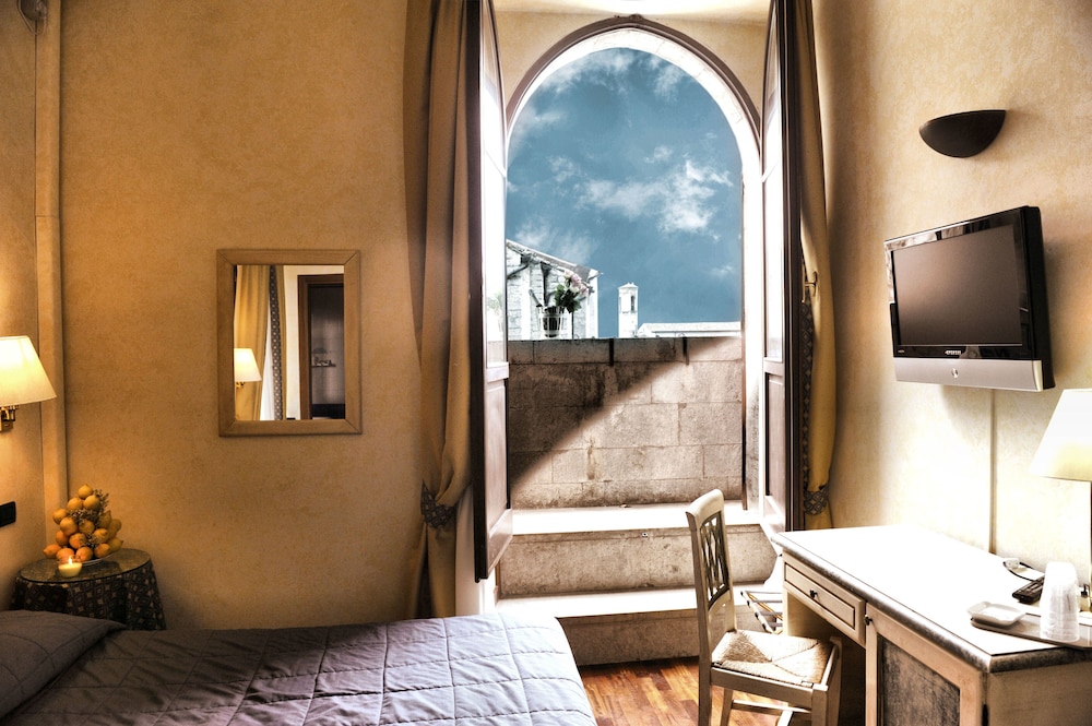 Hotel Gattapone 41/59