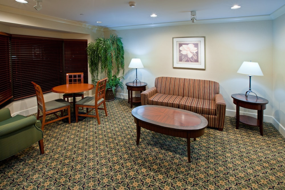 Staybridge Suites Indianapolis Airport 35/70