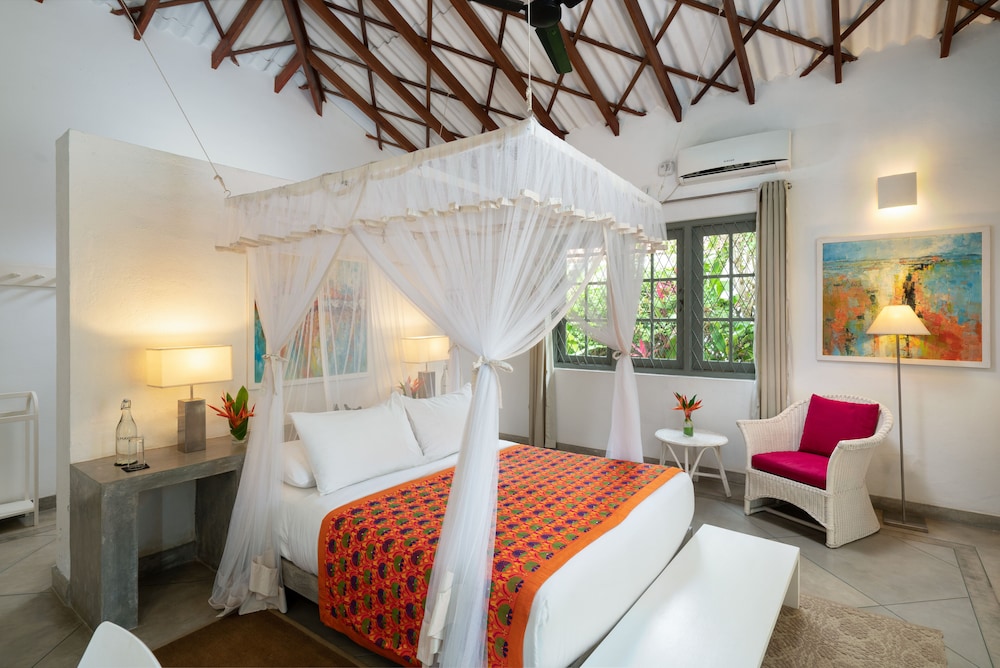 Taru Villas Mawella 13/50