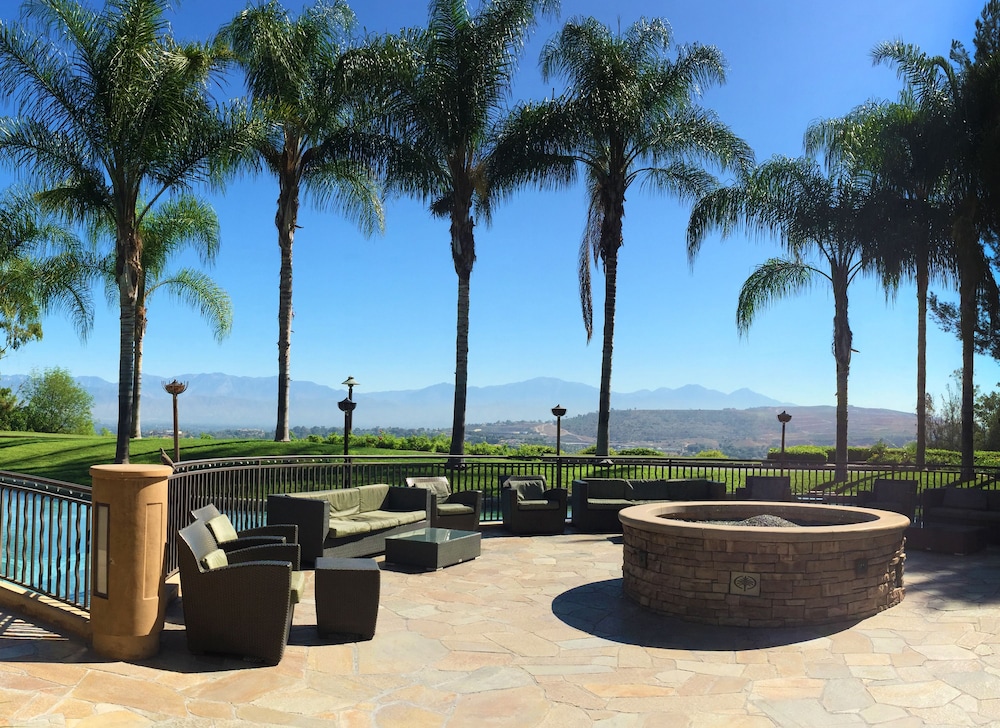 Pacific Palms Resort 39/50