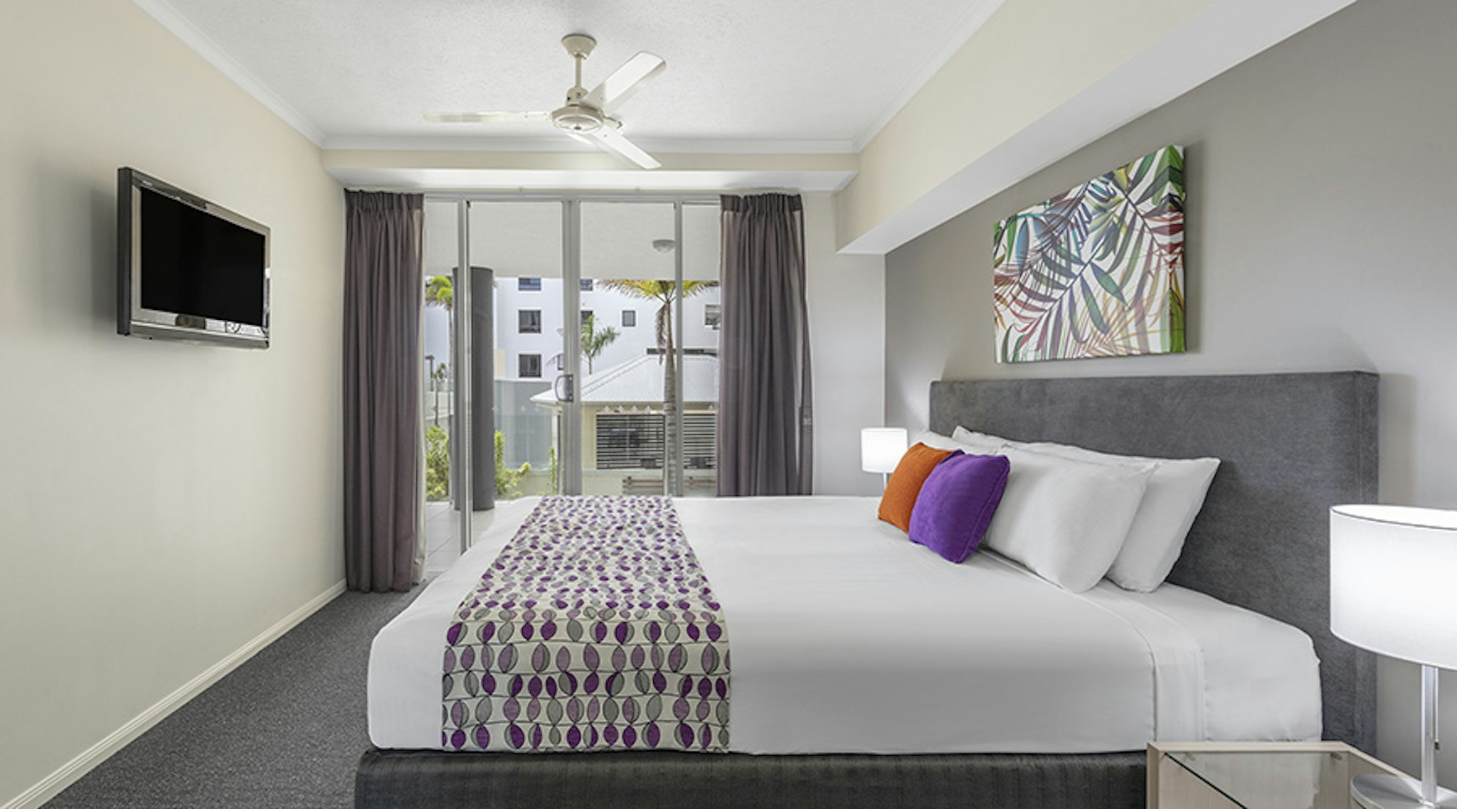 1 BEDROOM, EXECUTIVE, APARTMENT